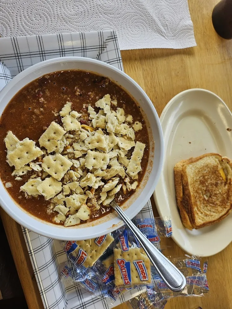 Vegetable Beef Soup Crackers and Grilled Cheese